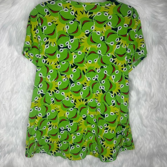 LuLaRoe Classic Tee Shirt Disney MUPPETS Kermit the Frog Size Large - Picture 3 of 5